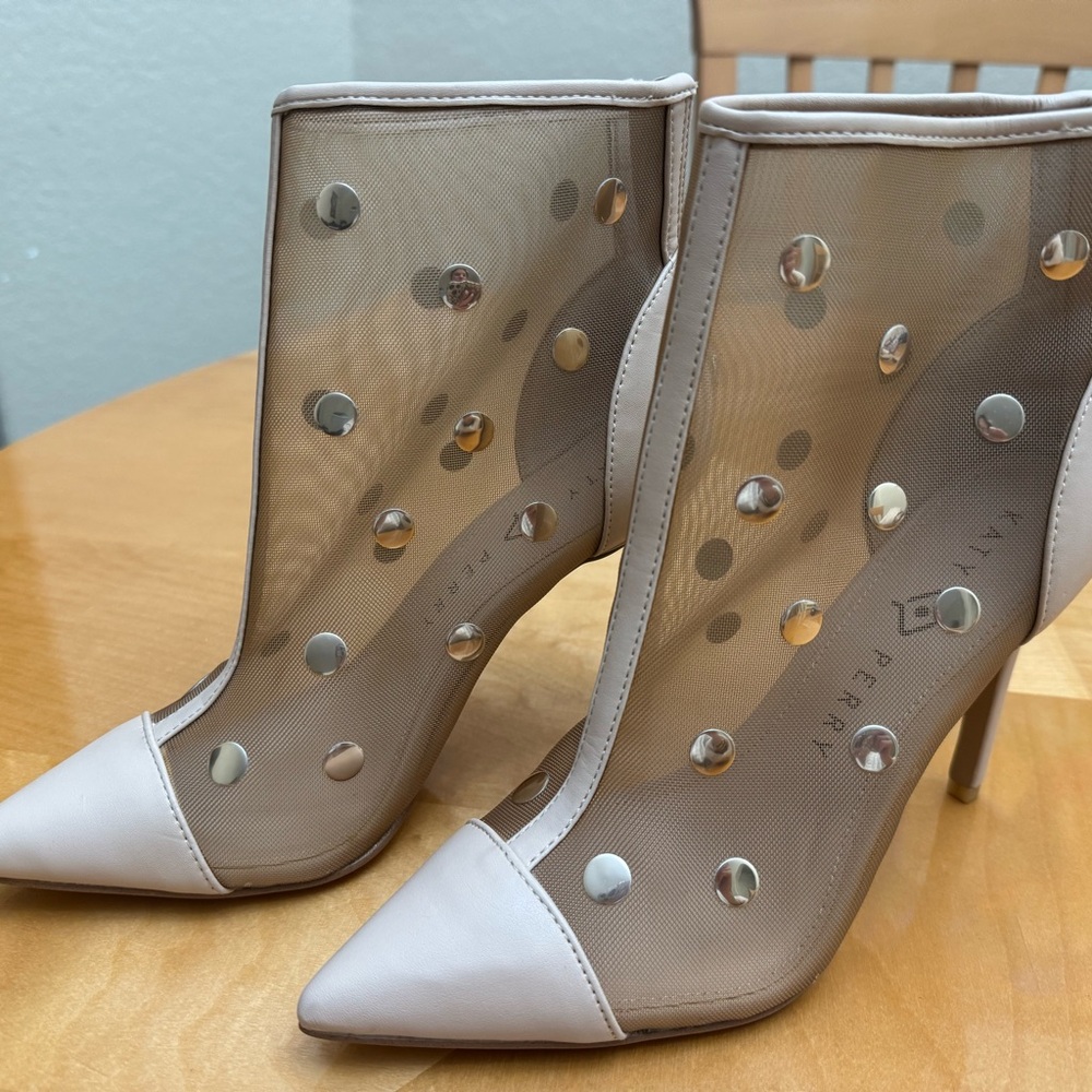 Katy Perry Collections Cream and Silver Heels with Stiletto